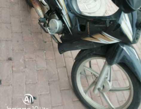 宗申弯梁摩托车，19年的，手续齐全，保险今...