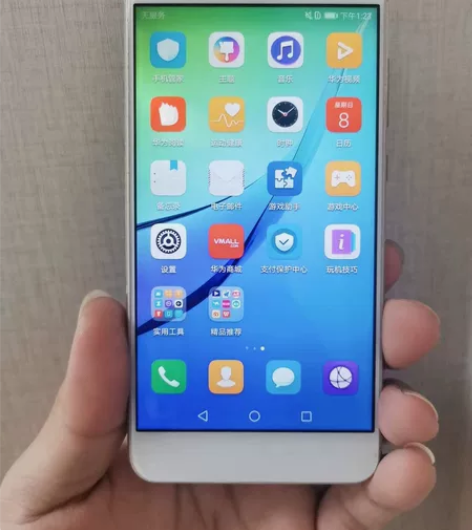华为nova青春版  4+64g自用闲置二...
