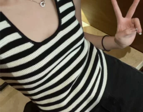 xzz charmingl遮副乳扛把子 条...