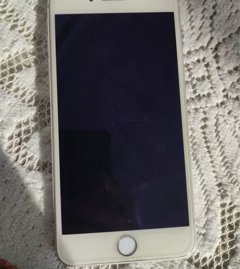 苹果8plus，64g，韩版，电池寿命75...