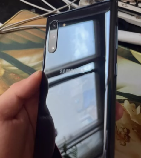 自用三星Note10，12?256韩版，9...