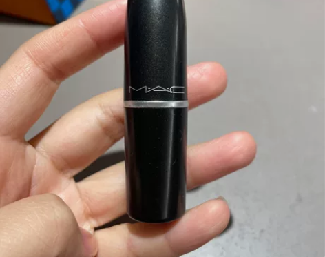 mac口红正品，20元，不退不换 感兴趣的...