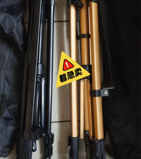 美术生自用画架 黑色已出 剩一个金色带水平...