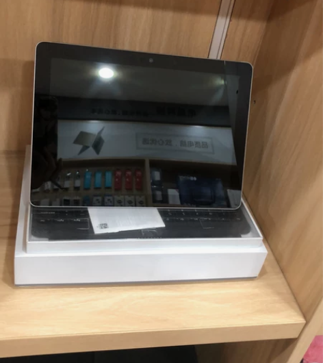 微软 Surface Go+黑色键盘 二合...