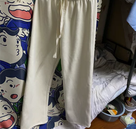 白色拖地裤 加绒的很厚实一穿没穿 全新 6...