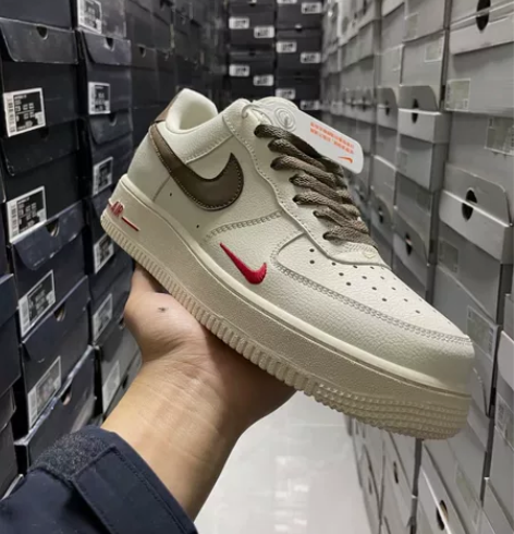 Nike Air Force 1 AF1 ...