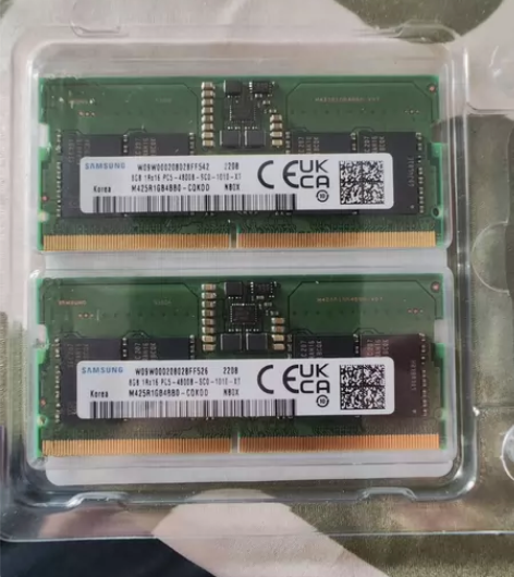 三星 2X8G DDR5内存 4800Mh...