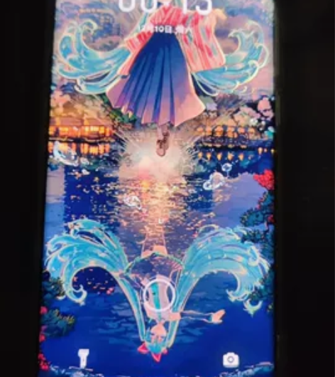 魅族18  8+128G屏幕显示完美，没点...