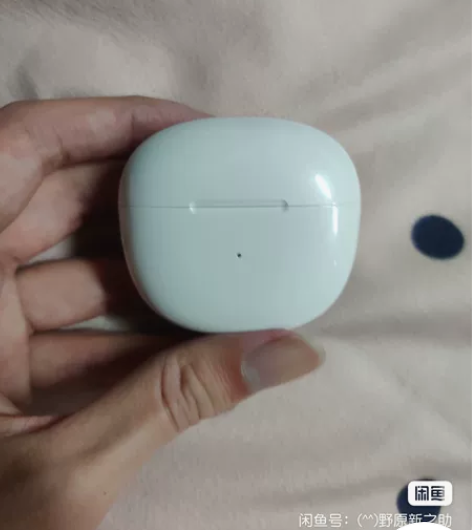 qcy ht03  单充电盒 99新 感兴...