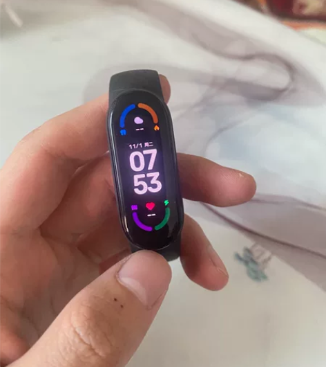 小米手环6nfc，包装因为前段时间被我清理...