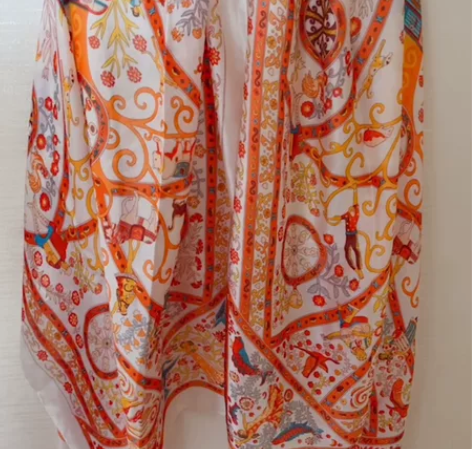 波西米亚风格绸缎围巾 颜色超级显白 全新带...