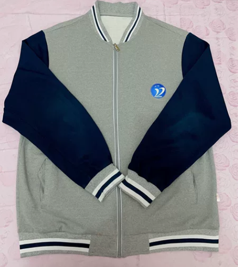 九成新中小学校服冬装外套长袖上衣，男女通用...