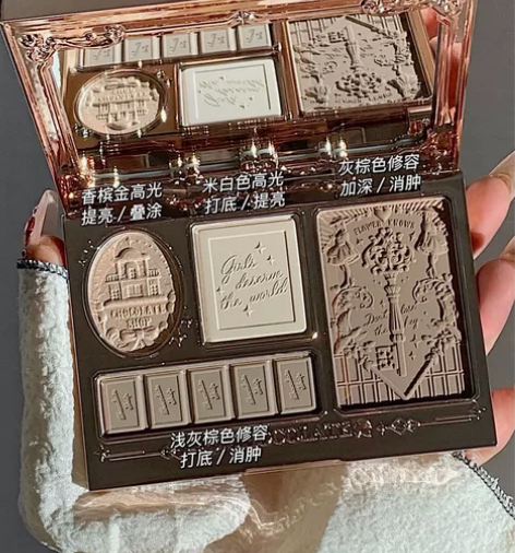花知晓巧克力商店高光修容一体盘 全新正品 ...