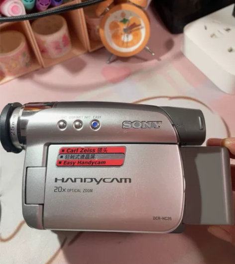 Sony/索尼 摄像机 DCR-HC26E...