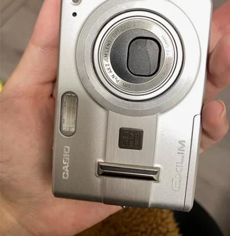 卡西欧z57 海淘买来凑运费的！z50平替...