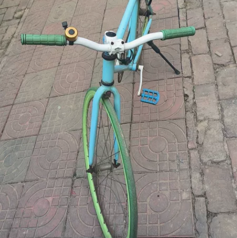 自行车死飞  闲置不用  山地 感兴趣的话...