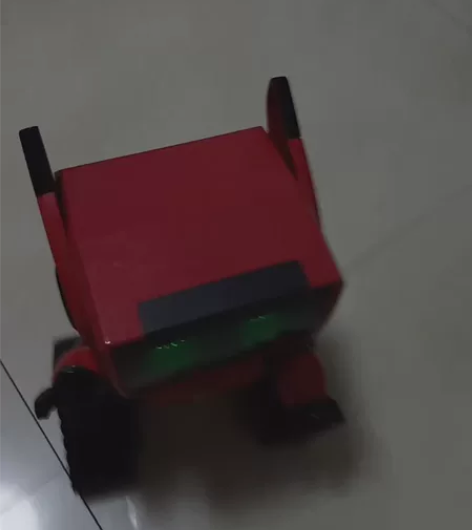 《奇幻空间》人工智能机器人，趣味遥控玩具玩...