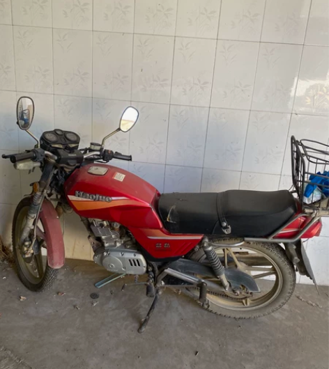 在家闲置一台豪爵125摩托车 感兴趣的话点...