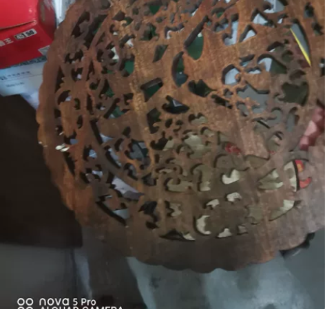 实木木雕挂件，几乎全新。这不知道什么木，不...