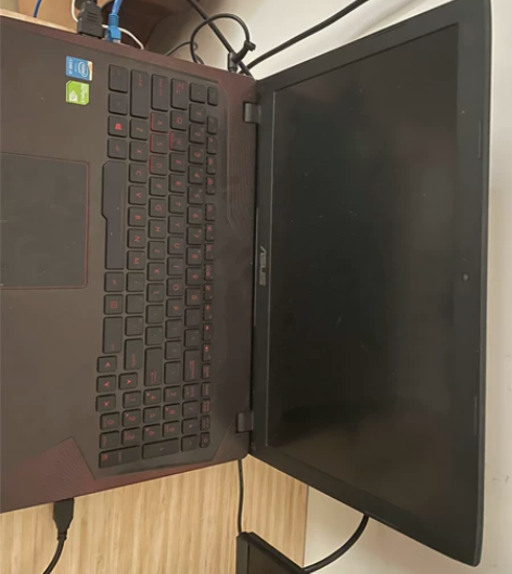 出一台自用华硕飞行堡垒fx53v，七代i5...