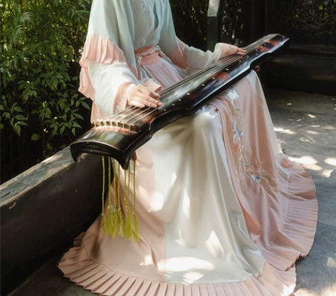 出租重回汉唐原创正品汉服青依国风晋制齐腰襦...