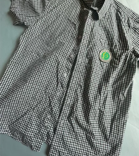 宁波四眼碶校服，夏装，160码全新 议价不...