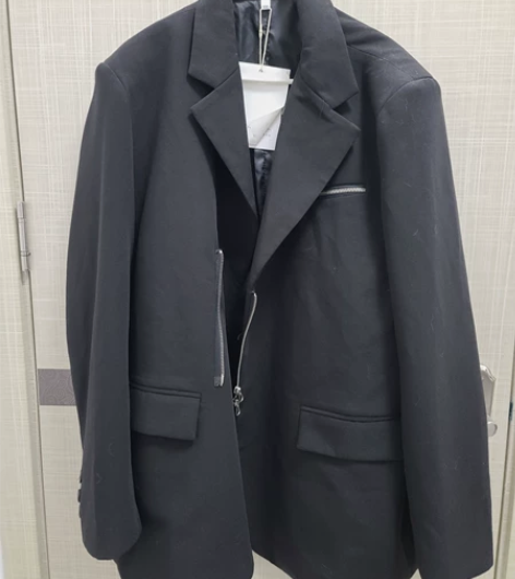 结构式休闲西装，XXL码，衣长80cm，肩...