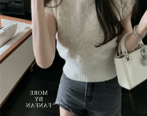 樊樊 重工刺绣小飞袖针织背心女夏季新款in...