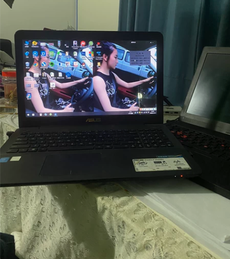 华硕笔记本i3 17年4200买现170...