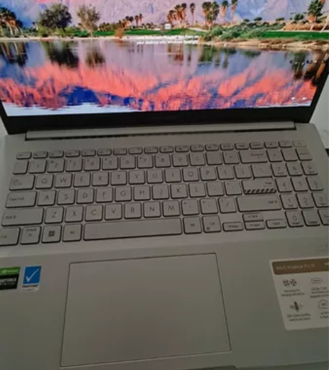?华硕（ASUS） 华硕无畏Pro15 2...
