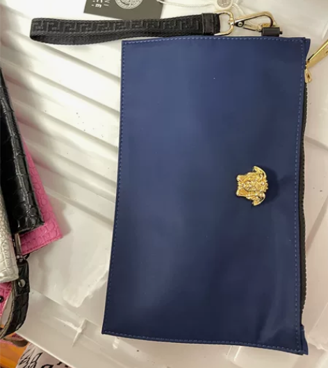 全新 手拿包 10-80  两个起包邮 爽...