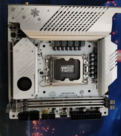 出精粤b660ⅰ主板、功能全正常、成色新、...