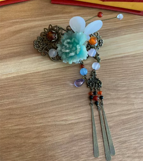 手工作品，发夹，汉服头饰，全新。 清理闲置...