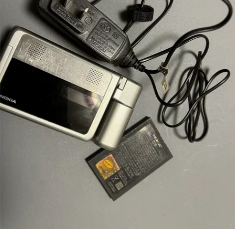 诺基亚n92 尾巴翻盖手机nokia 外公...