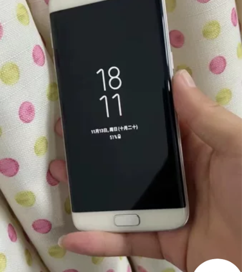 三星s7  曲面屏幕  成色很好   屏幕...