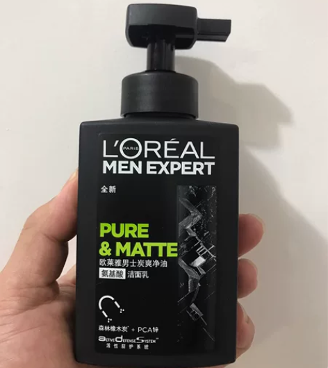 欧莱雅男士炭爽净油氨基酸洁面180ml 全...