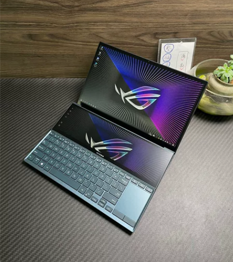 Asus灵耀X双屏触屏 i7 超能轻薄本创...