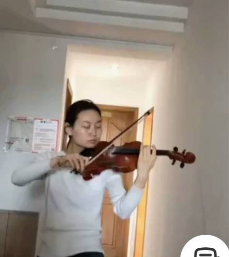 本人小提琴专业毕业 教龄7年 同时也在上海...