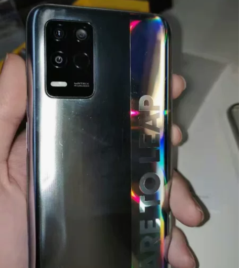 realme 真我q3 8+128g便宜出...