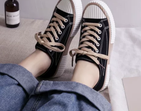 全新 饼干帆布鞋 全新 质量真的很好 自己...