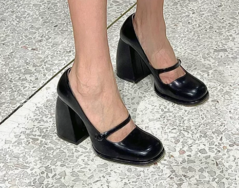 玛丽珍鞋女大头娃娃鞋粗跟圆头复古绸缎一字带...