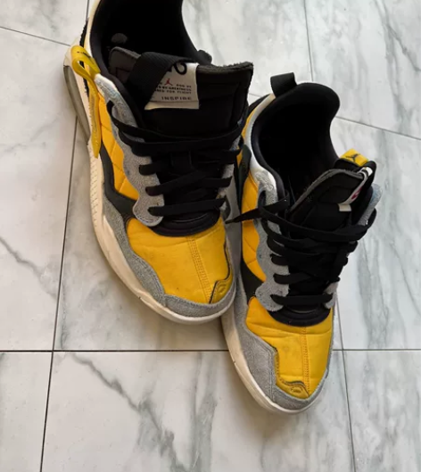 AJ乔丹M2运动鞋，43码，9成新，脚感舒...