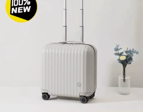aji阿季白色18寸登机旅行箱，原价289...