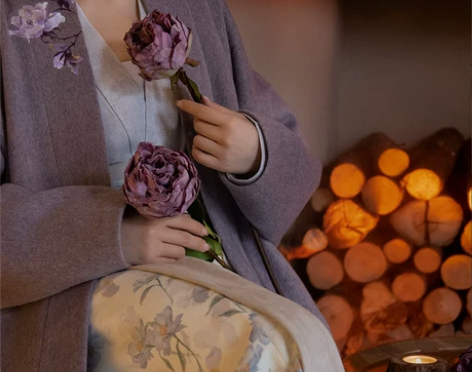 裳宫语霭霭汉元素宋制汉服刺绣羊毛毛呢改良对...