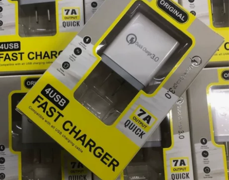 多口USB充电器4口QC3.0快充头适用苹...