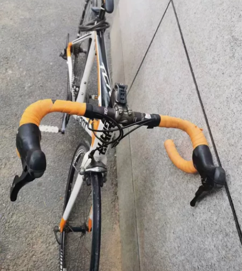 公路自行车一台 3×6 18速 诚心买...