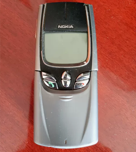 诺基亚8850手机，没有电池，不知道能不能...