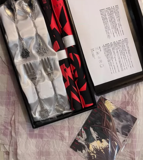 吸血鬼骑士应募餐具300r包邮 包含特典卡...