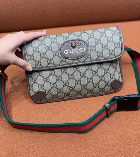 经典虎头腰 包这款设计太精致了，寓意也让人...