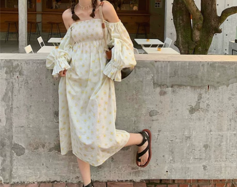 法式茶歇碎花连衣裙女2022春夏季新款爆款...